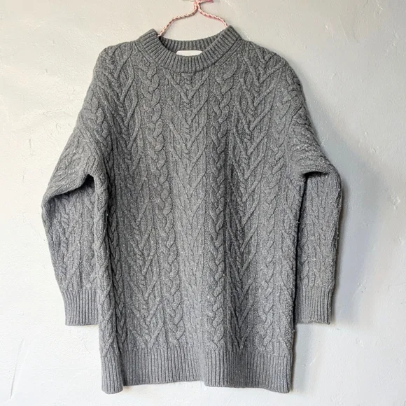 Aritzia The Group by Babaton Cable Knit Crewneck Sweater - Gray - Size 1 Great - Picture 1 of 5